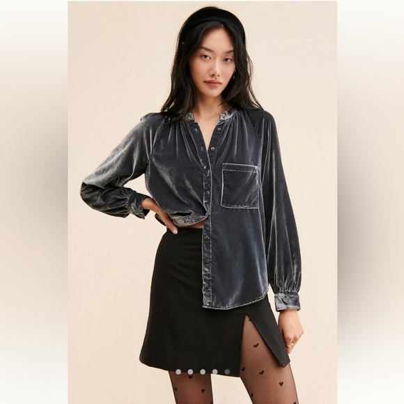 Large Anthropologie pilcro velvet femme button down collarless shirt grey gray - Picture 4 of 15